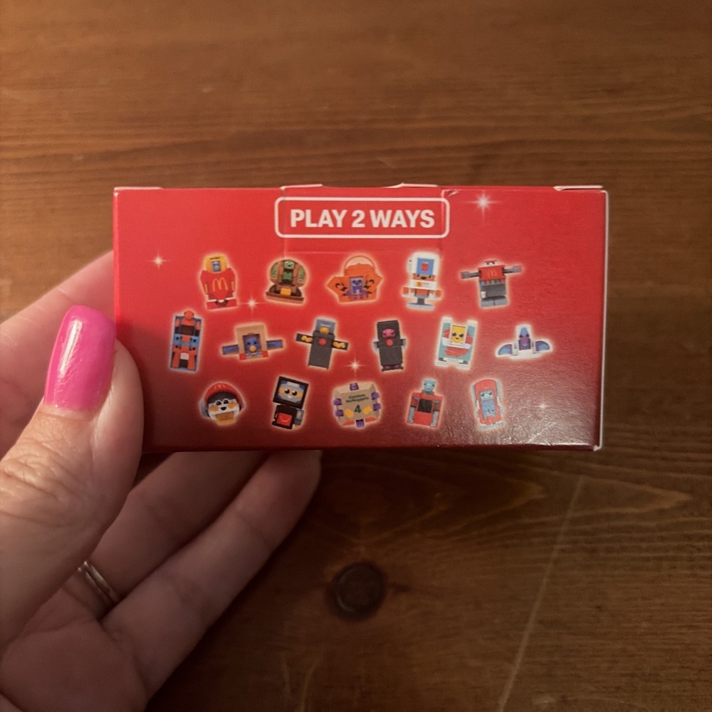 2026 McDonald's Changeables Happy Meal Toys! SIZZLESAURUS #14 - Picture 3 of 6